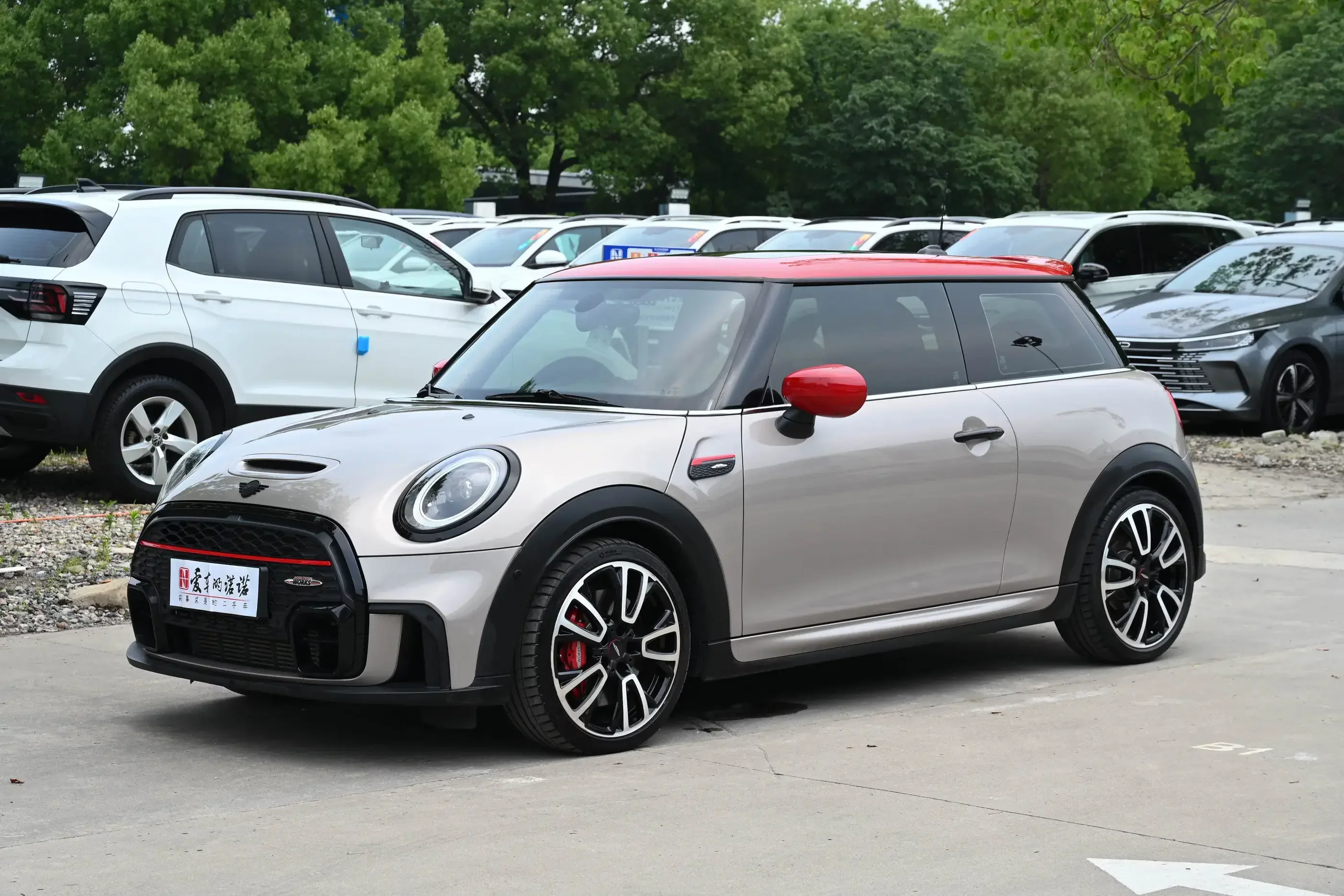 MINI JCW