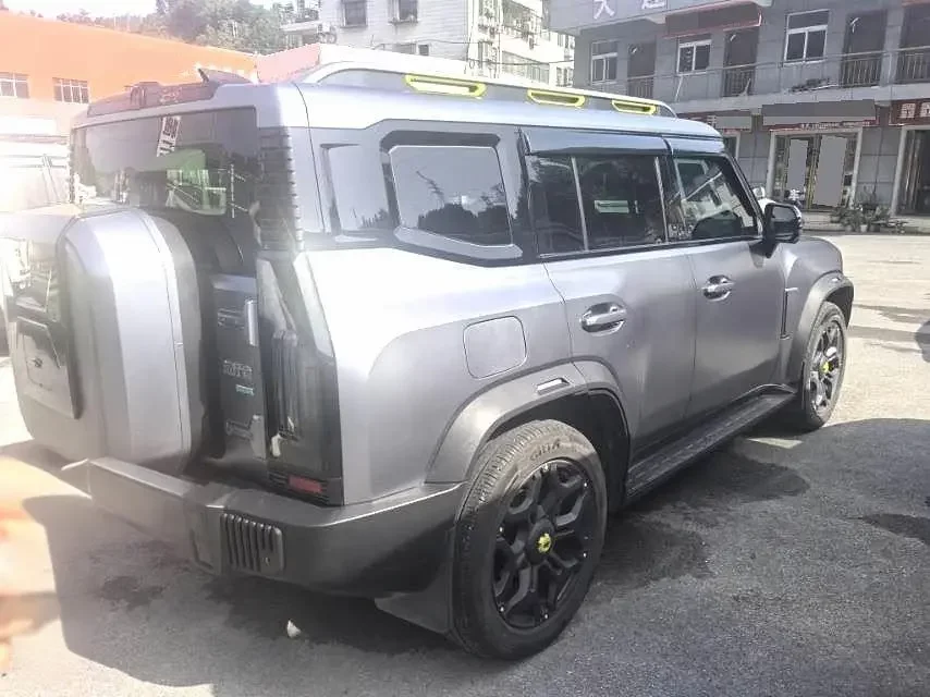 Jietu Shanhai Jetour Traveler C-DM