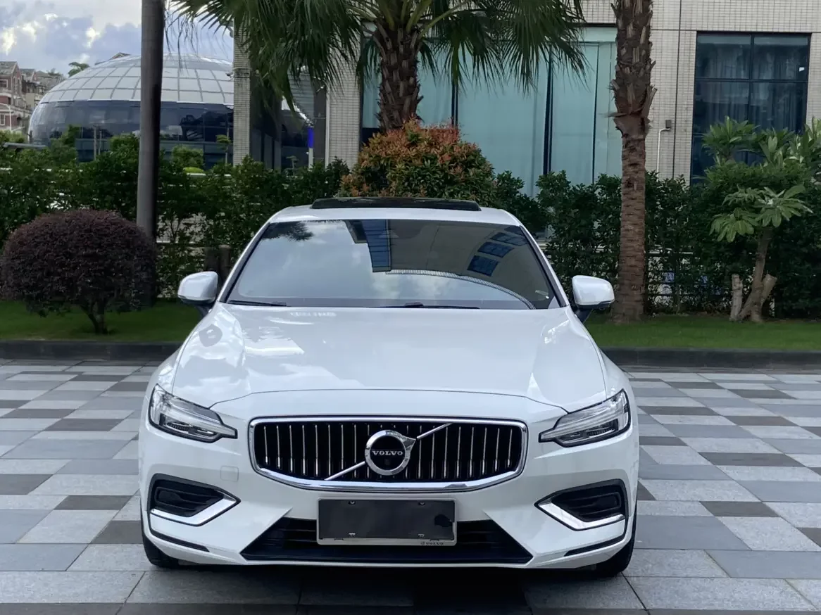 Volvo S60