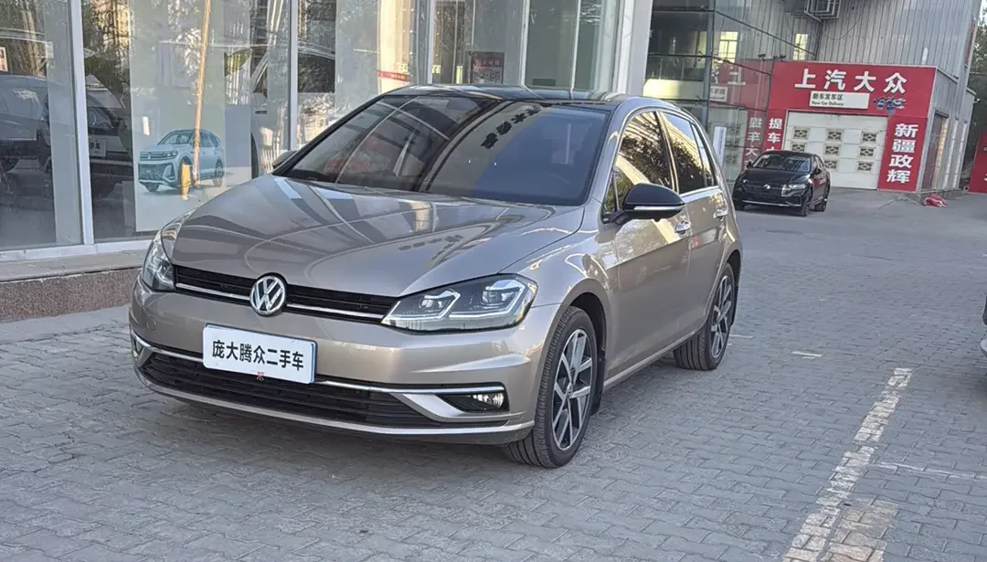 Volkswagen golf