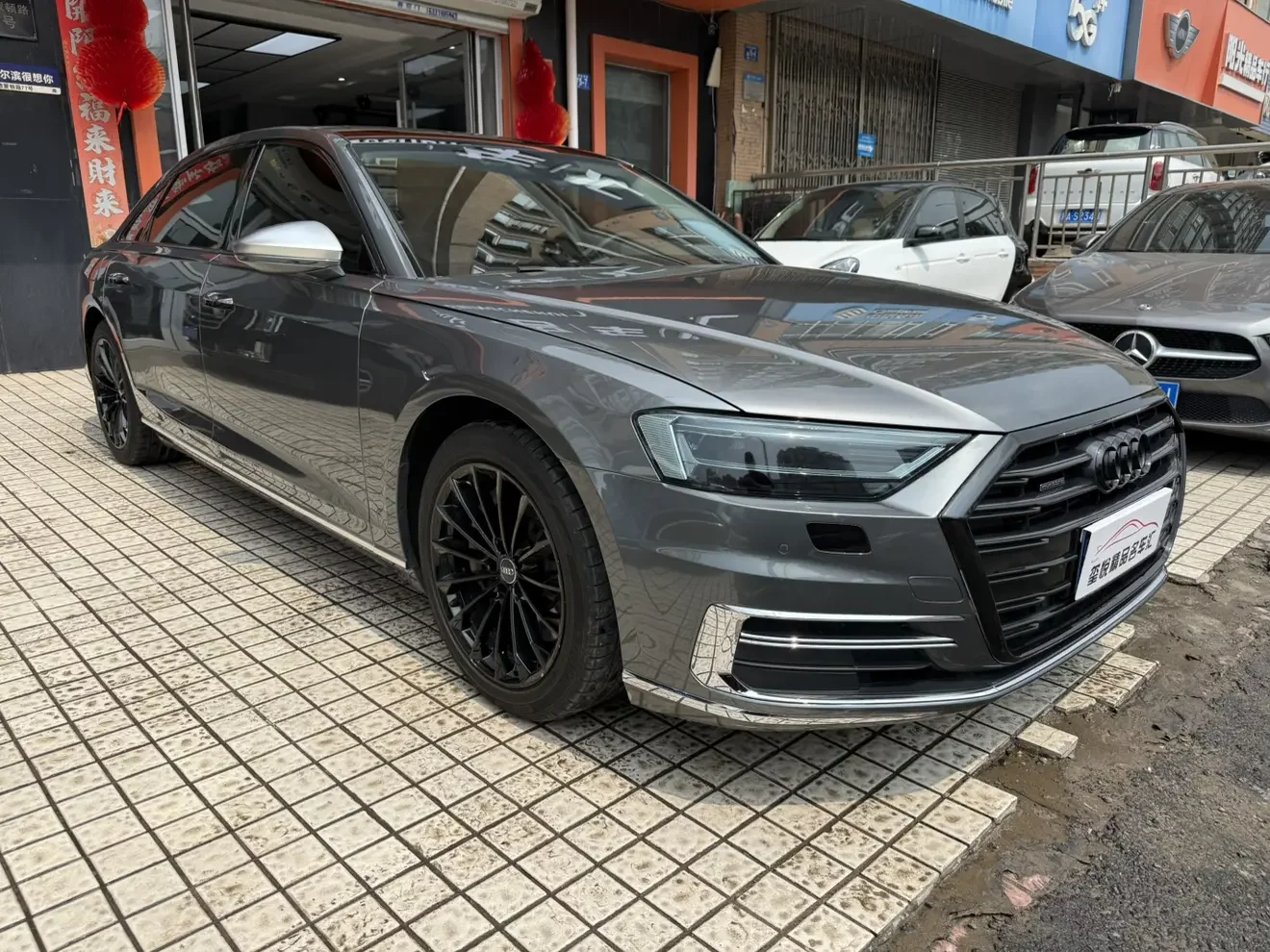 Audi A8