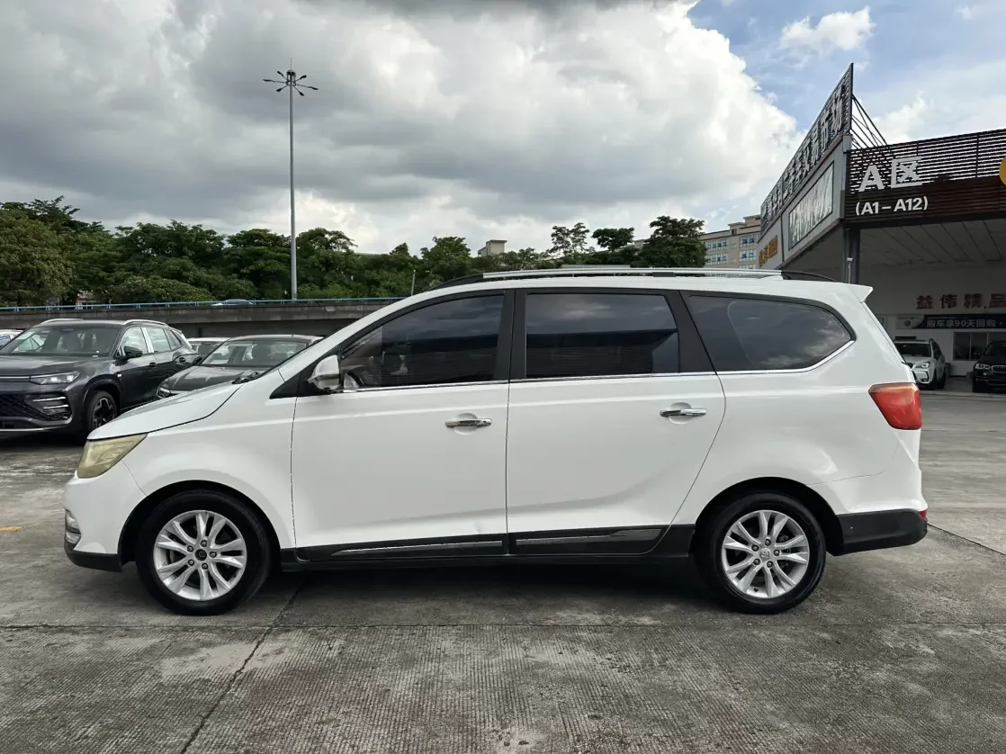 Baojun 730