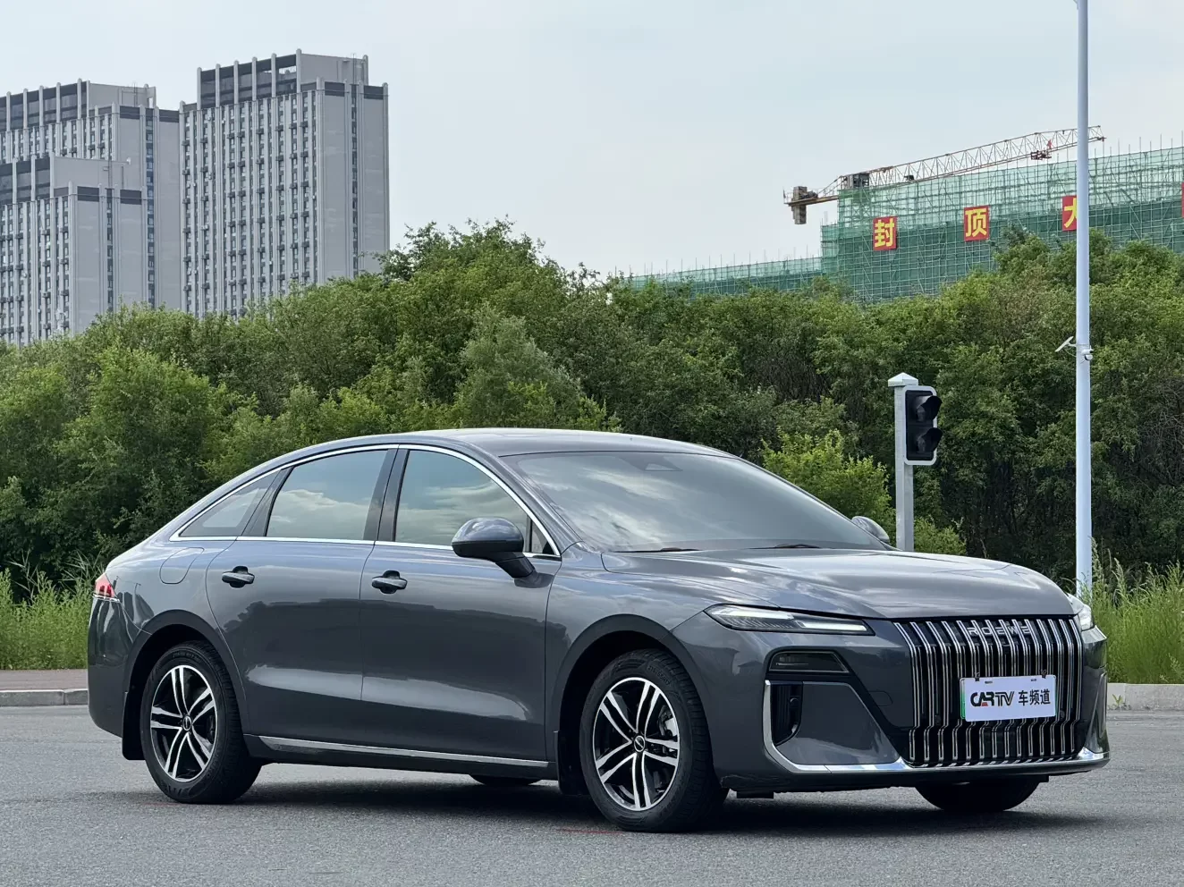 Roewe M7 DMH