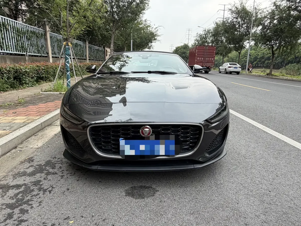 Jaguar F-TYPE