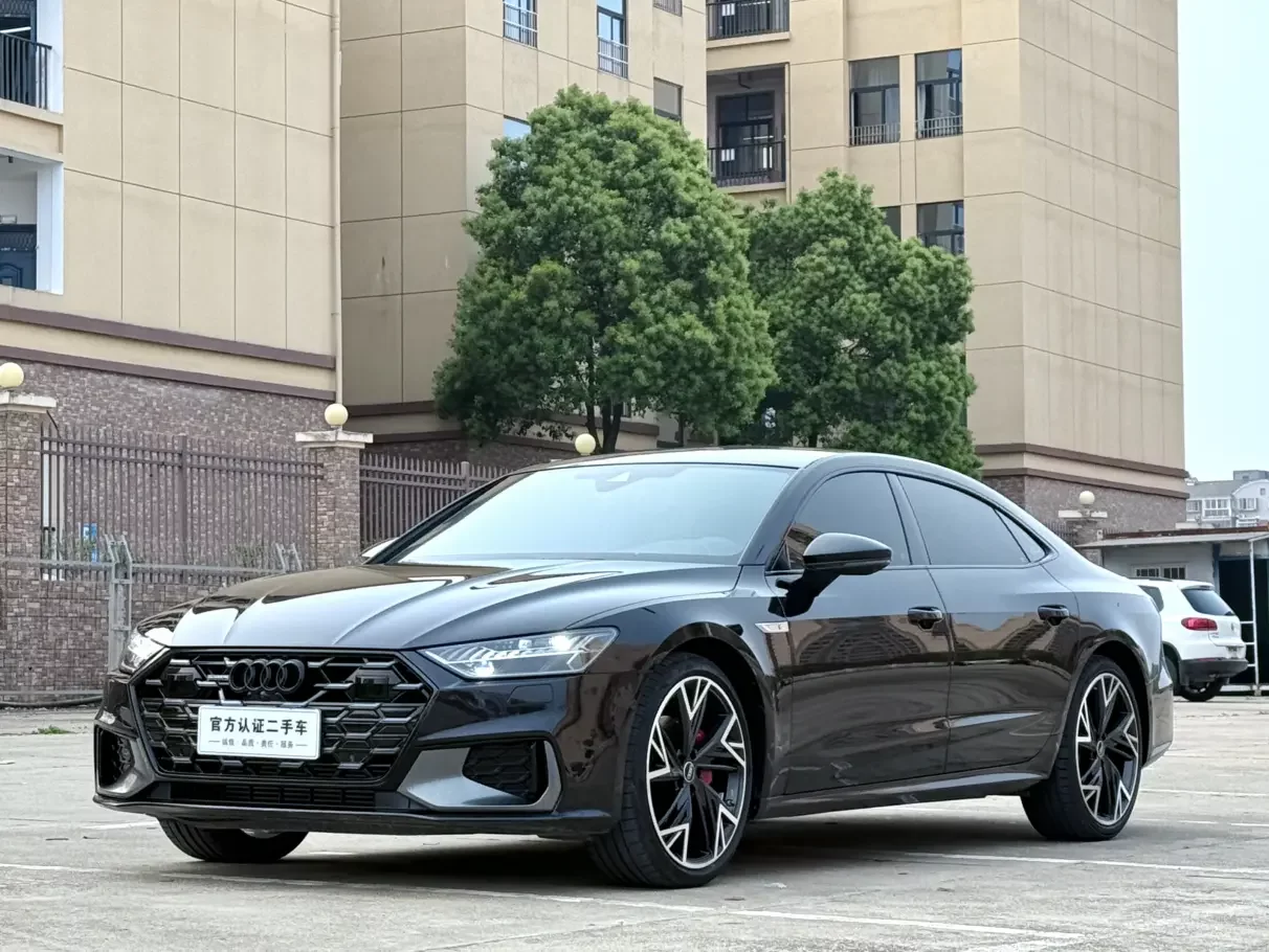 Audi A7L