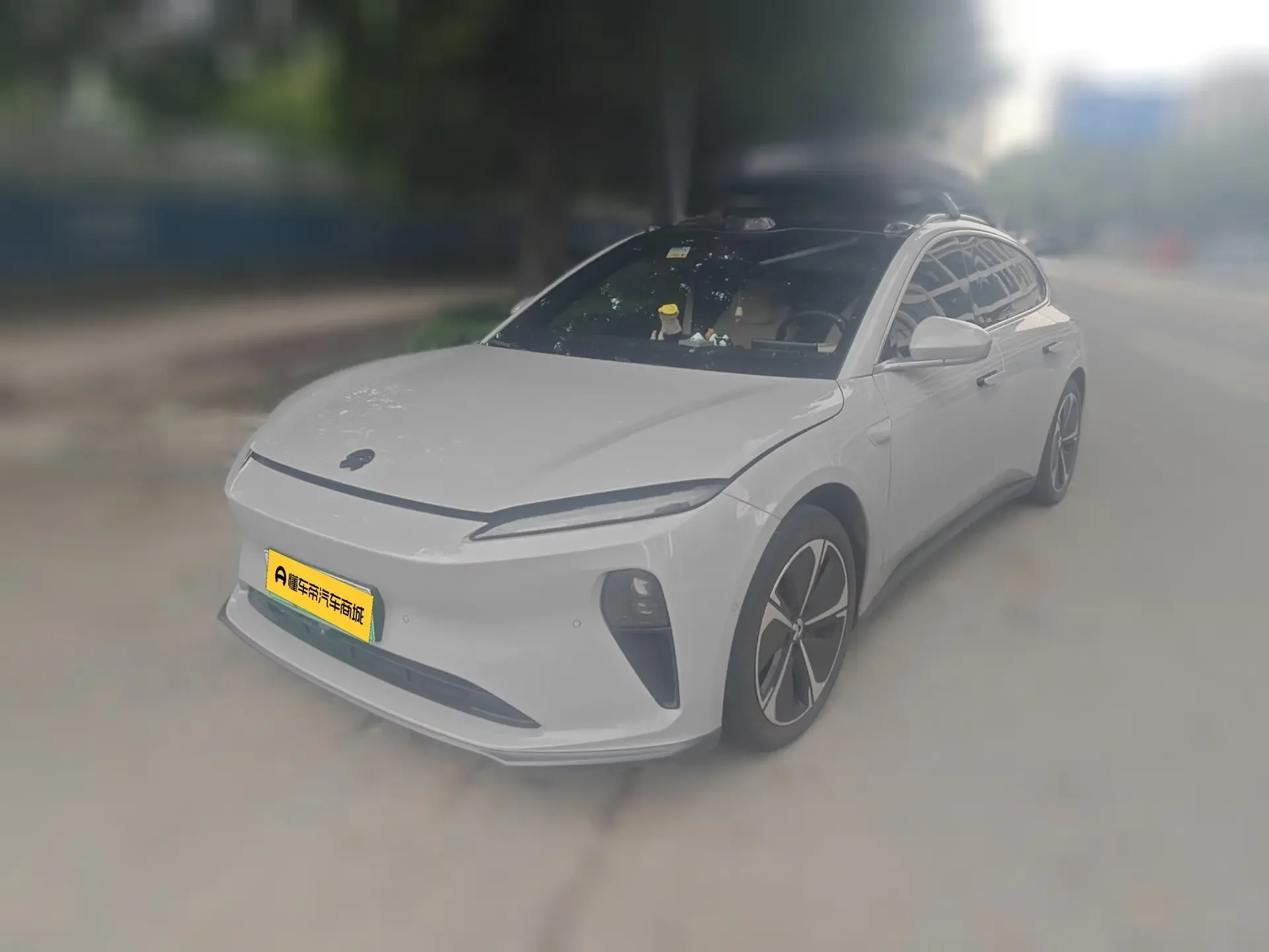 NIO ET5T