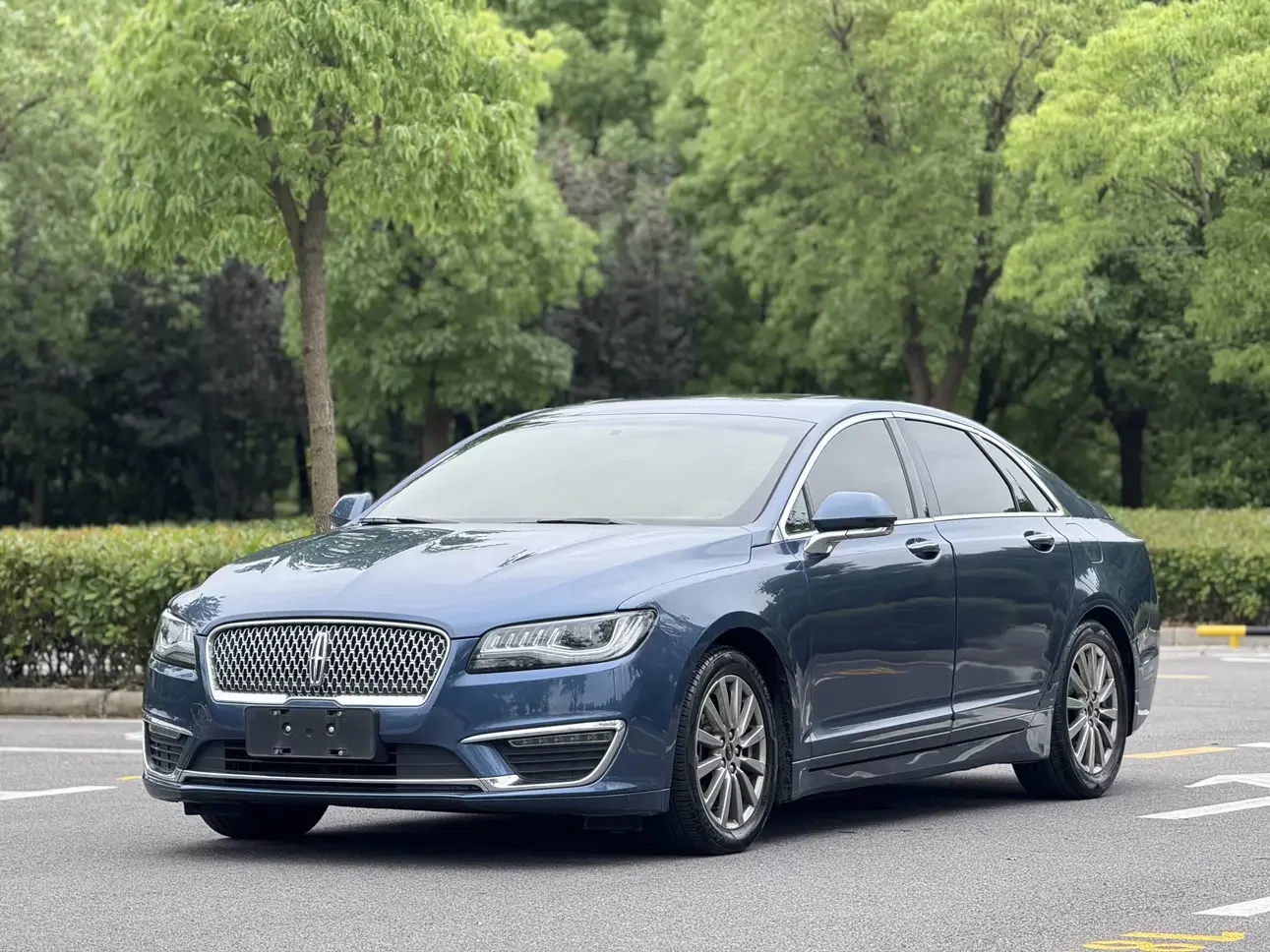 Lincoln MKZ
