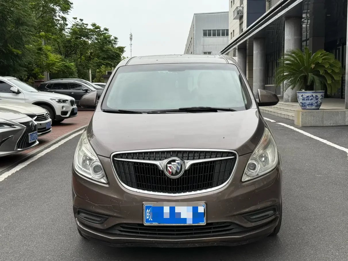 Buick GL8