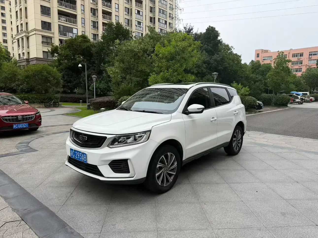 Geely Vision X6