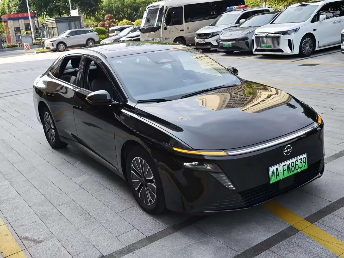 Nissan N6
