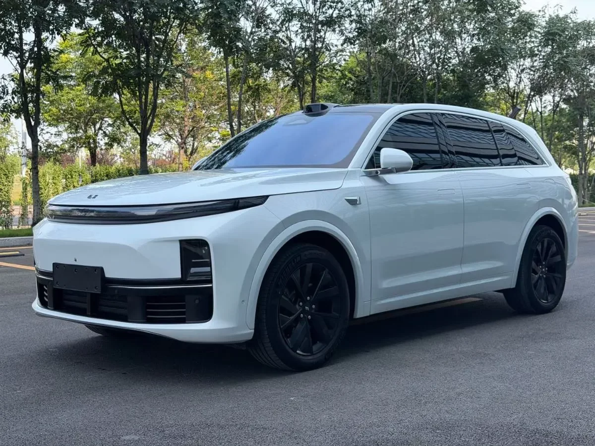 Lixiang L7