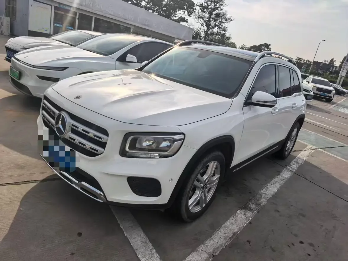Mercedes-Benz GLB