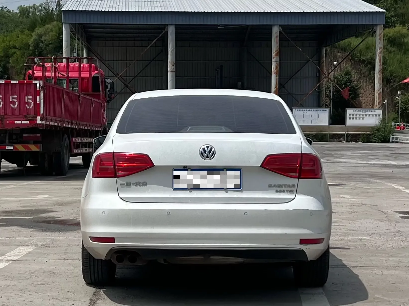 Volkswagen Sagitar