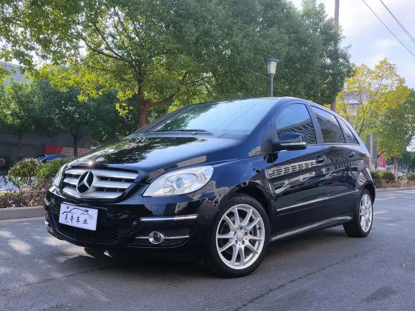 Mercedes-Benz B Class