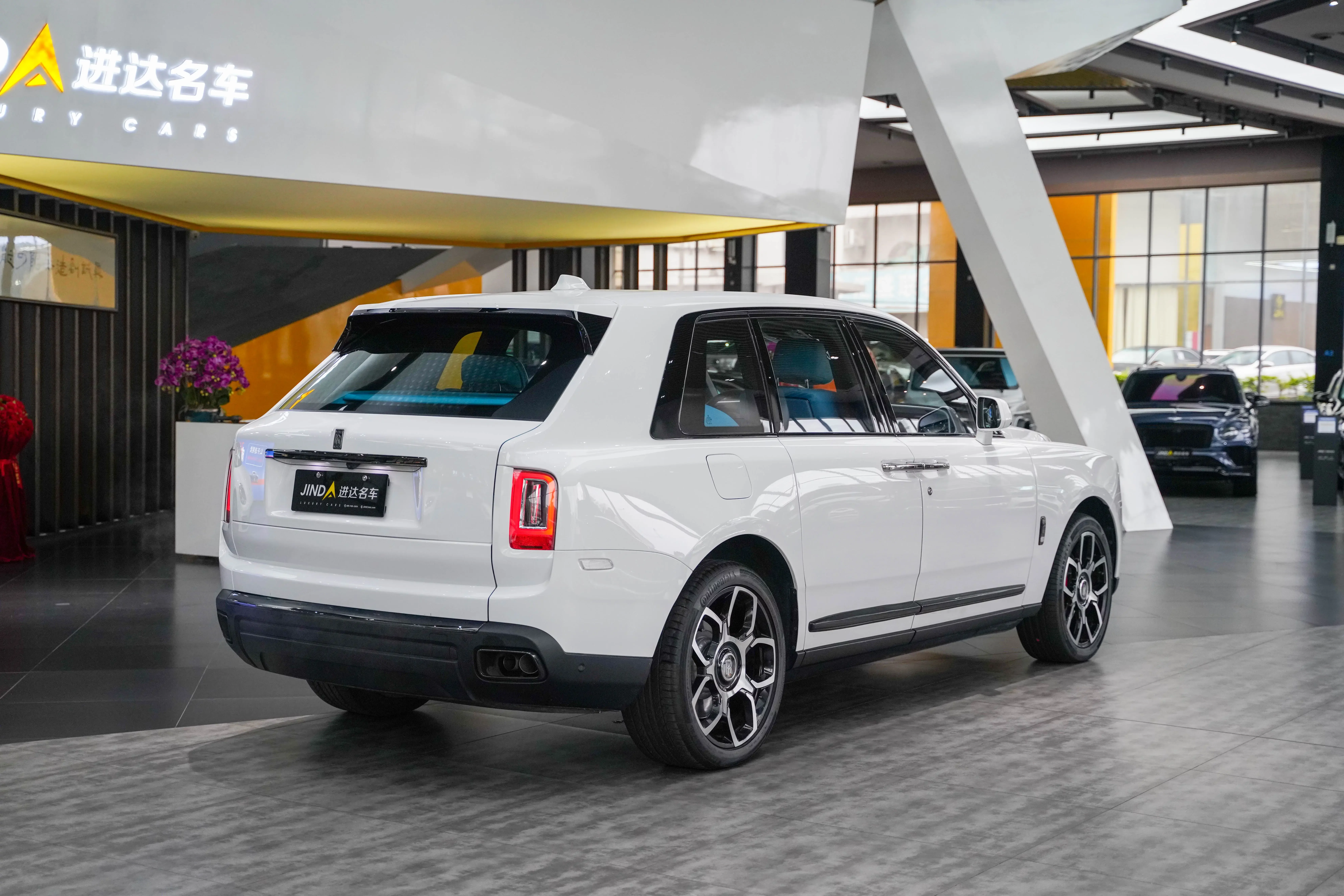 Rolls Royce Cullinan