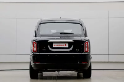 Geely LEVC TX