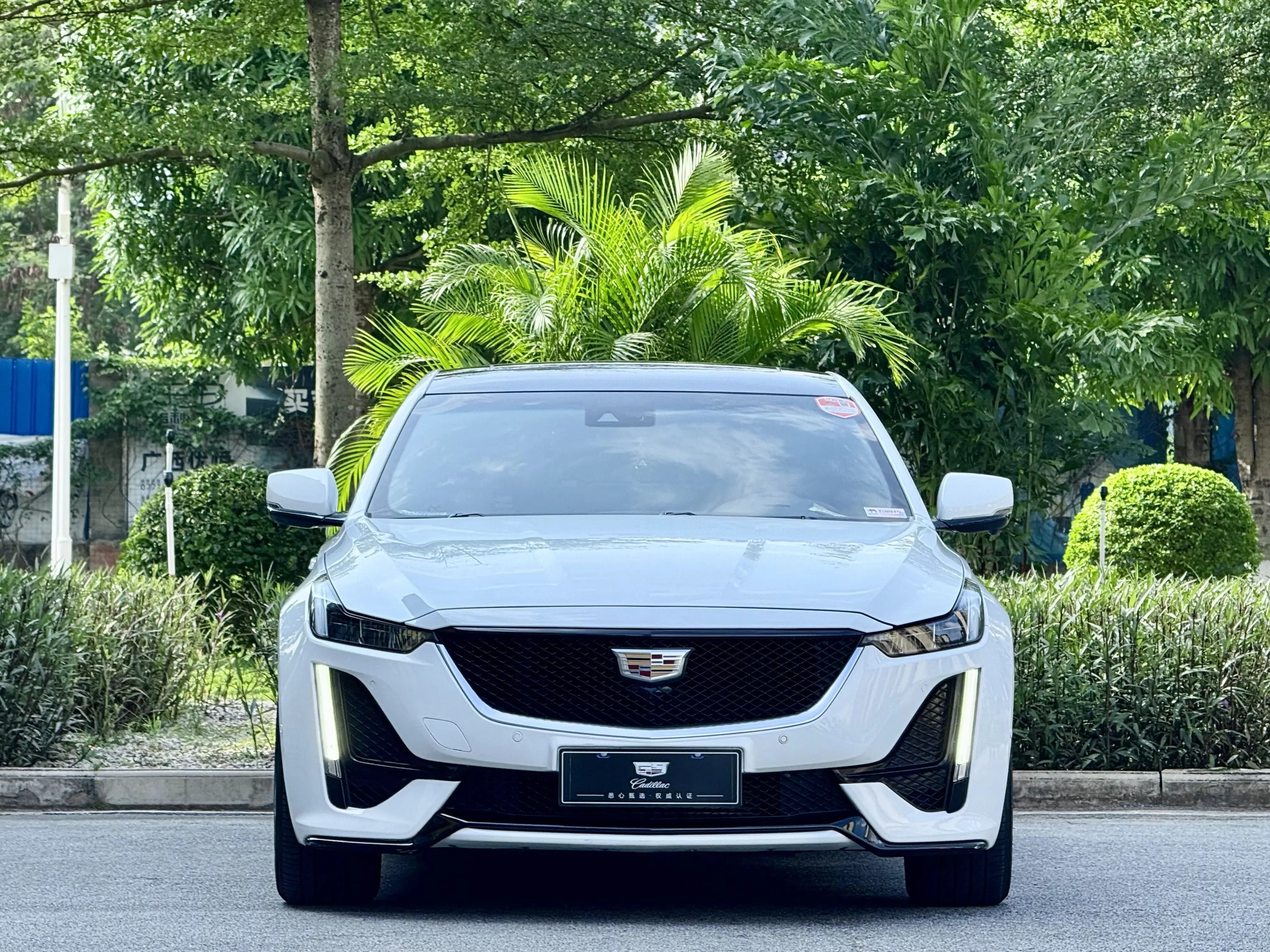 Cadillac CT5  из Китая