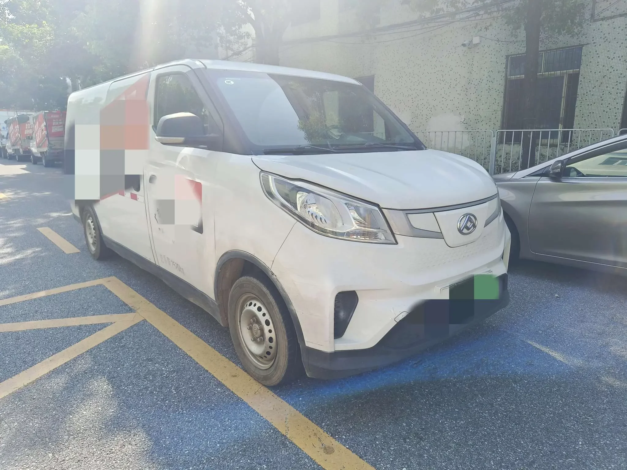 Maxus EV30