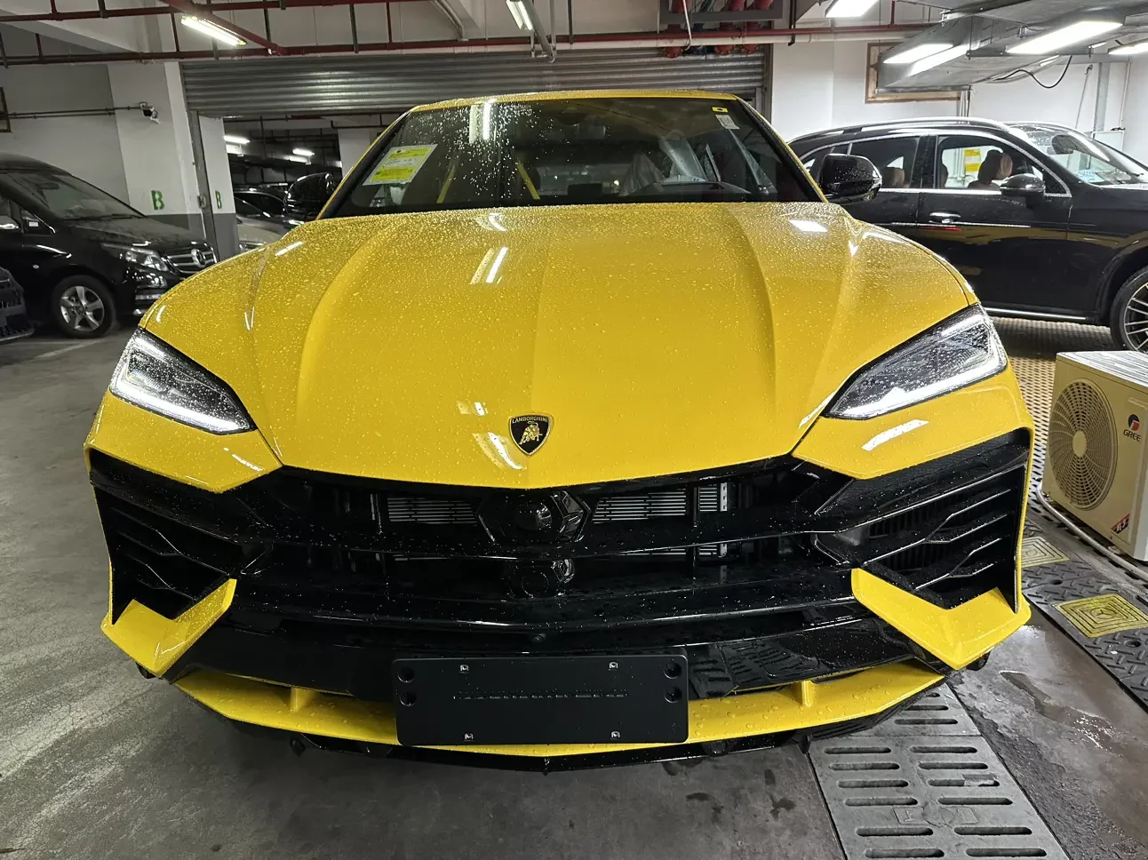 Lamborghini Urus SE