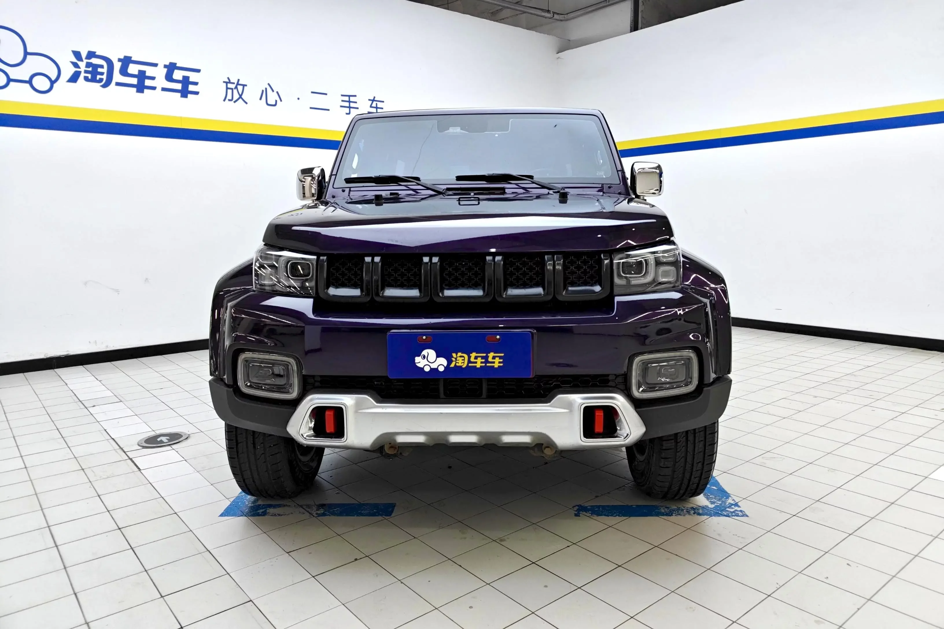 BAIC Beijing Off-road BJ40  из Китая
