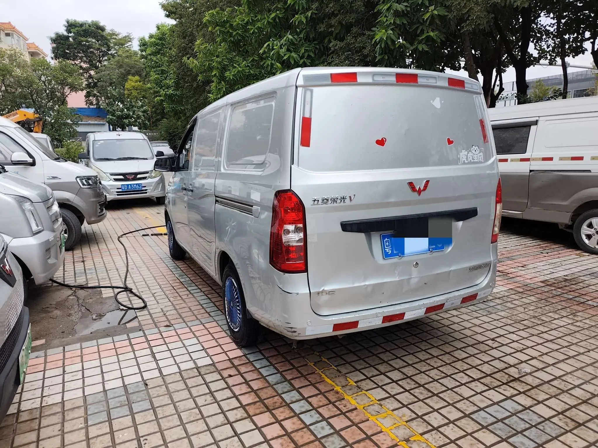 Wuling Rongguang V