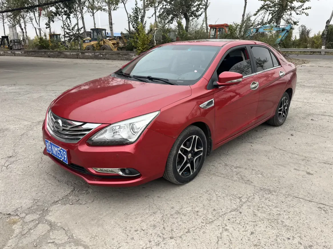BYD G5