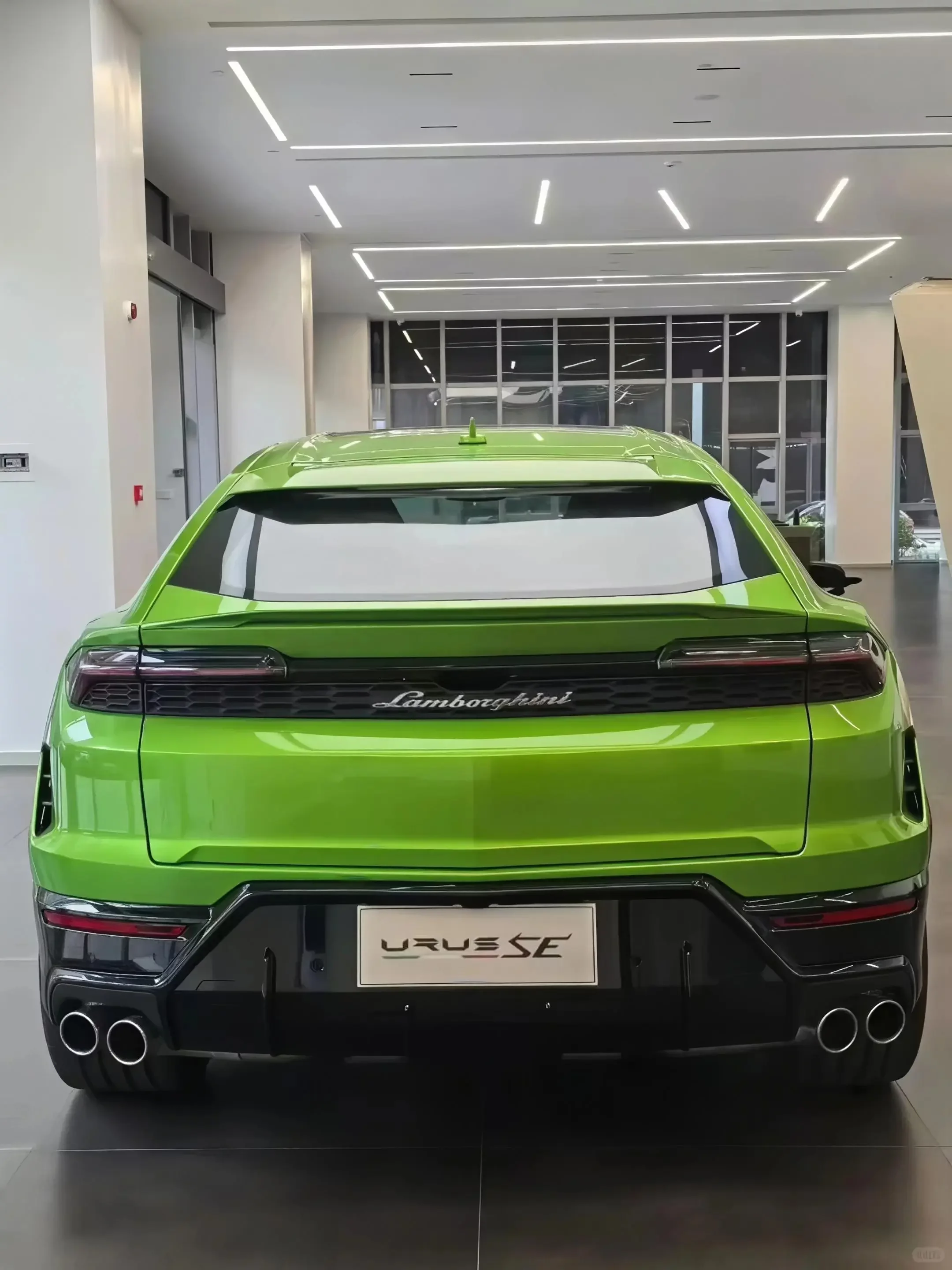 Lamborghini Urus SE
