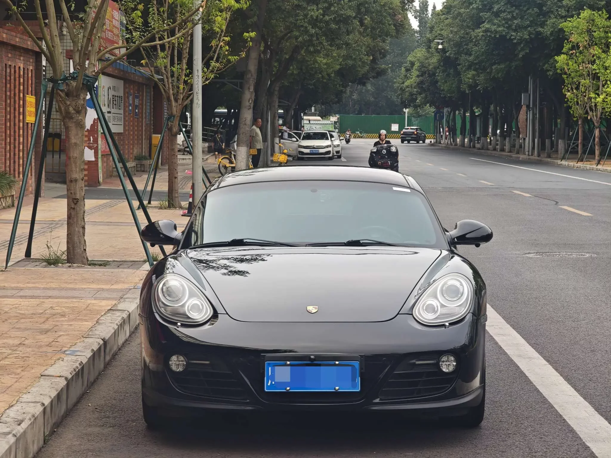 Porsche Cayman