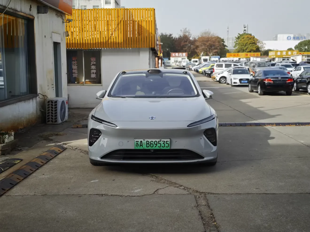 NIO ET7