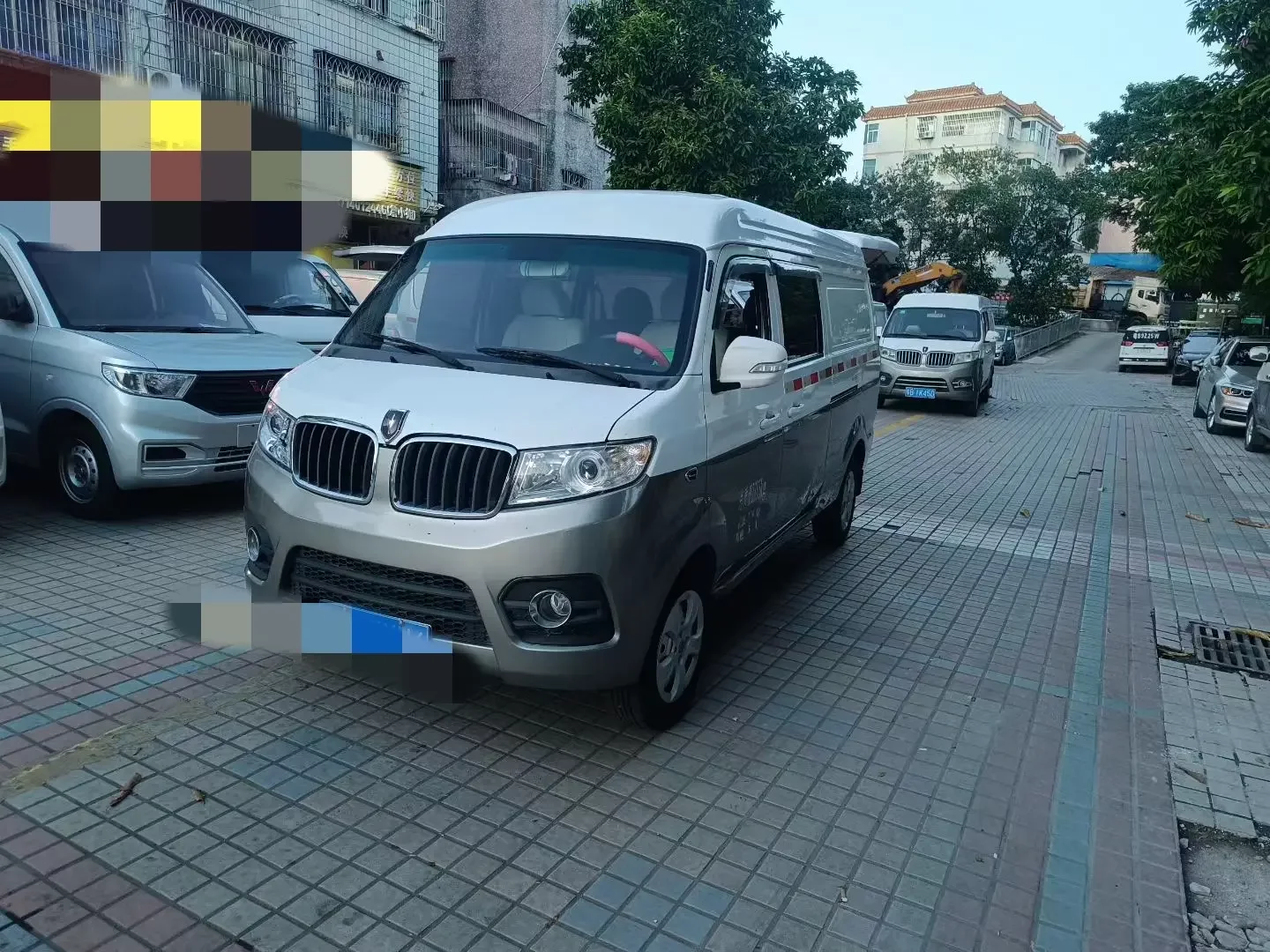 Golden cup New Hiace X30L