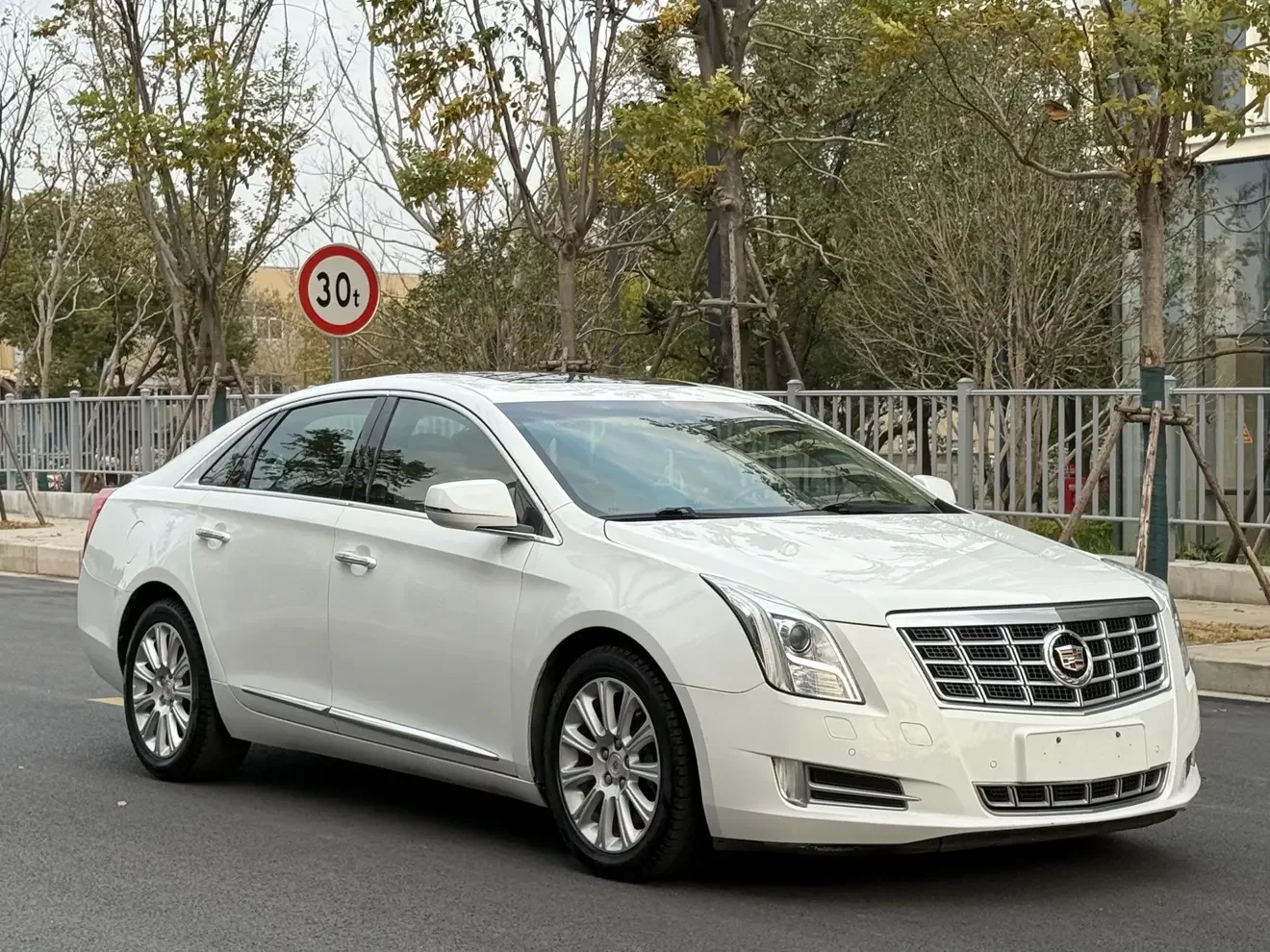 Cadillac XTS