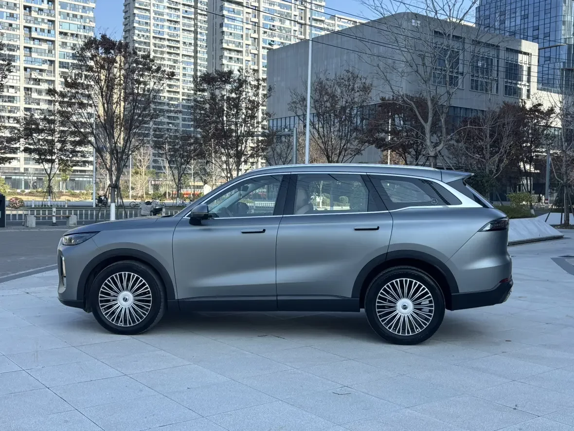 Chery Tiggo 8L