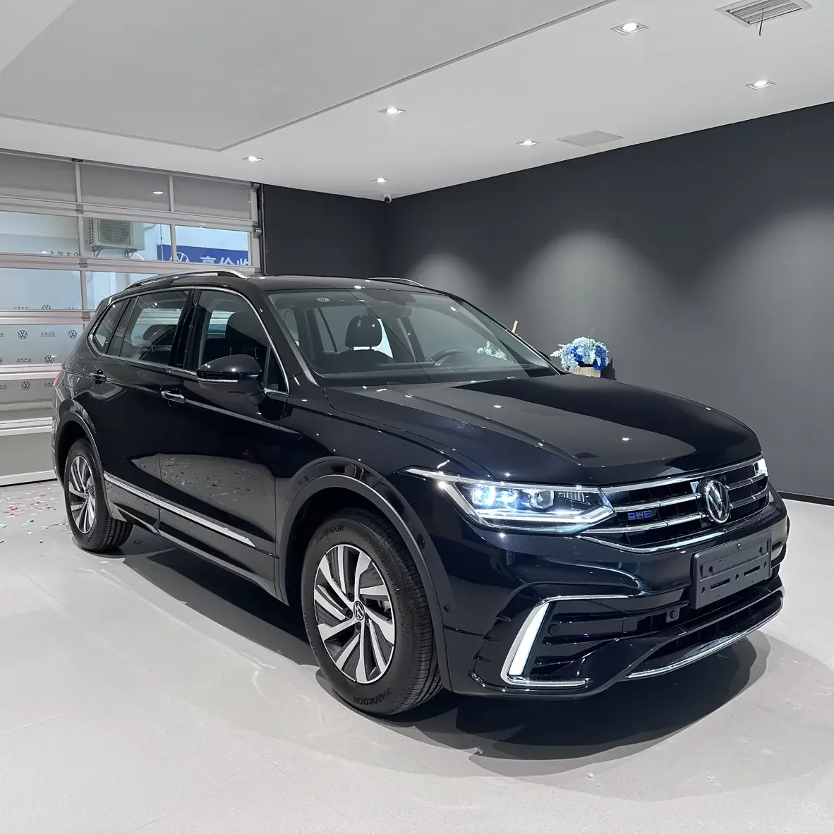 Volkswagen Tiguan L PHEV