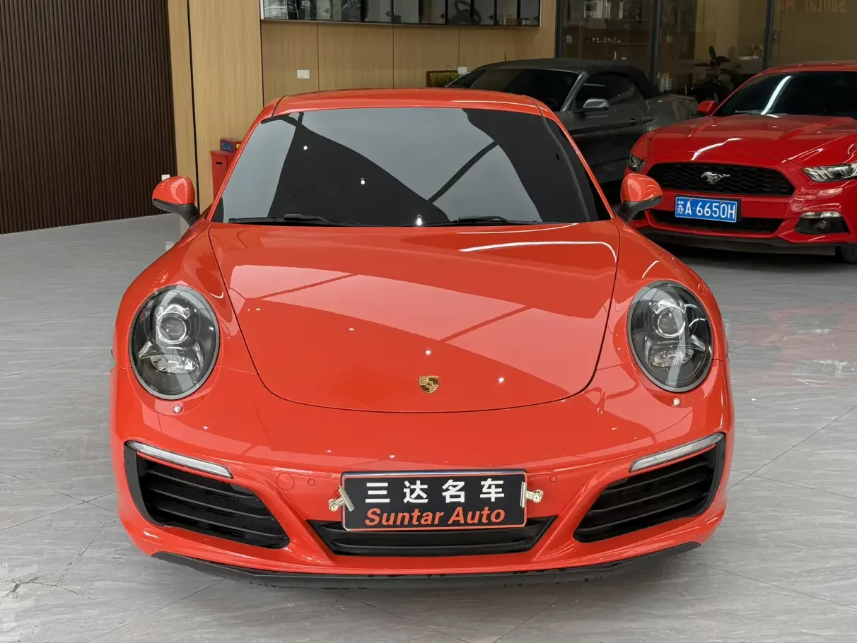 Porsche 911