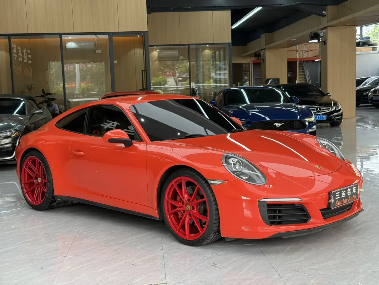 Porsche 911