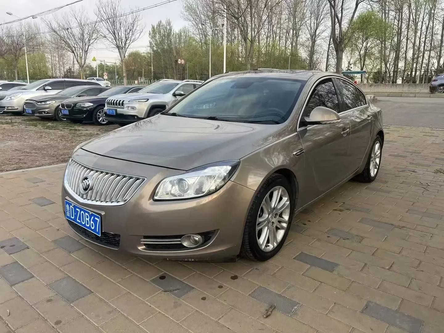 Buick Majesty  из Китая