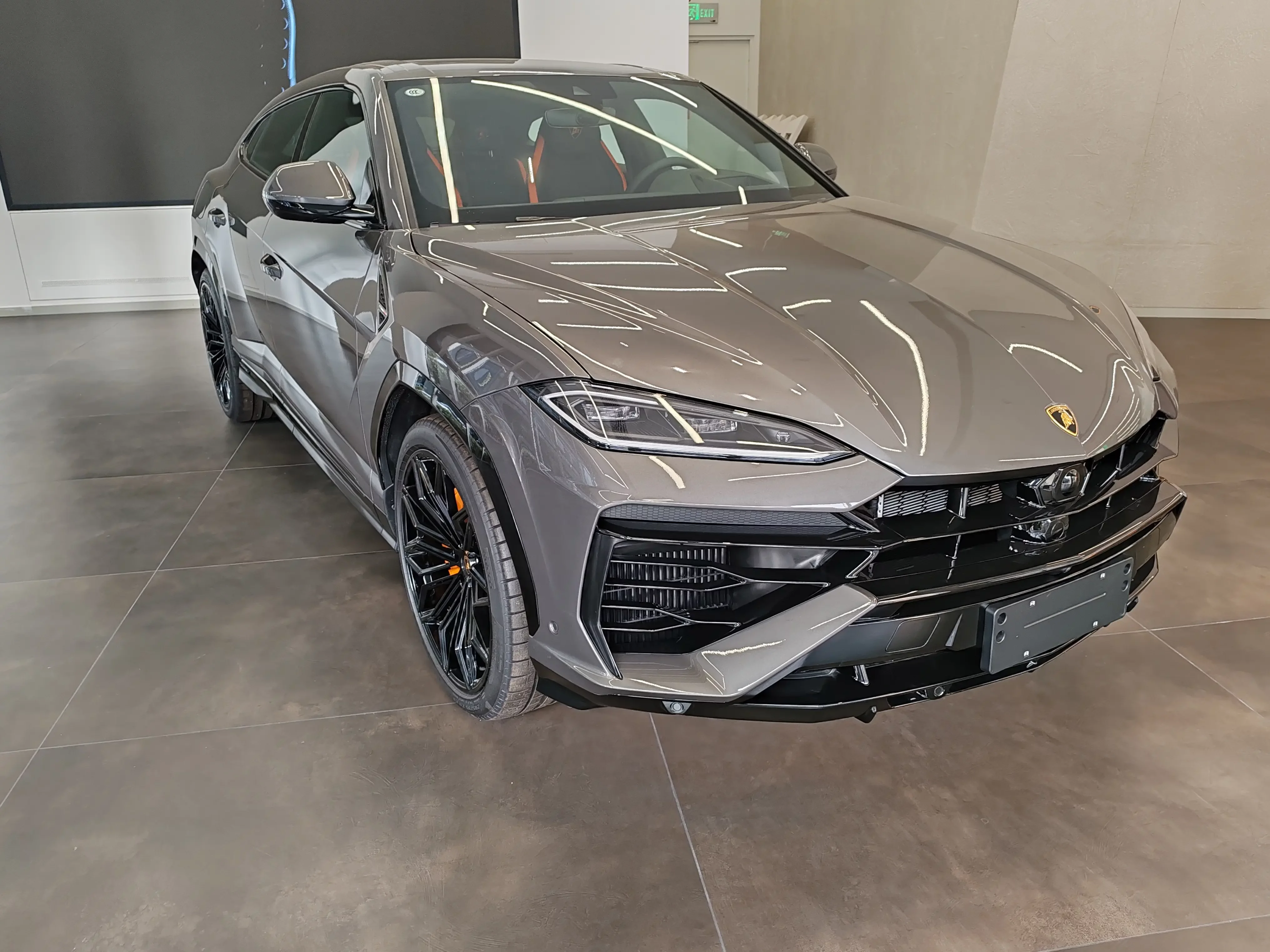 Lamborghini Urus SE