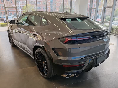 Lamborghini Urus SE