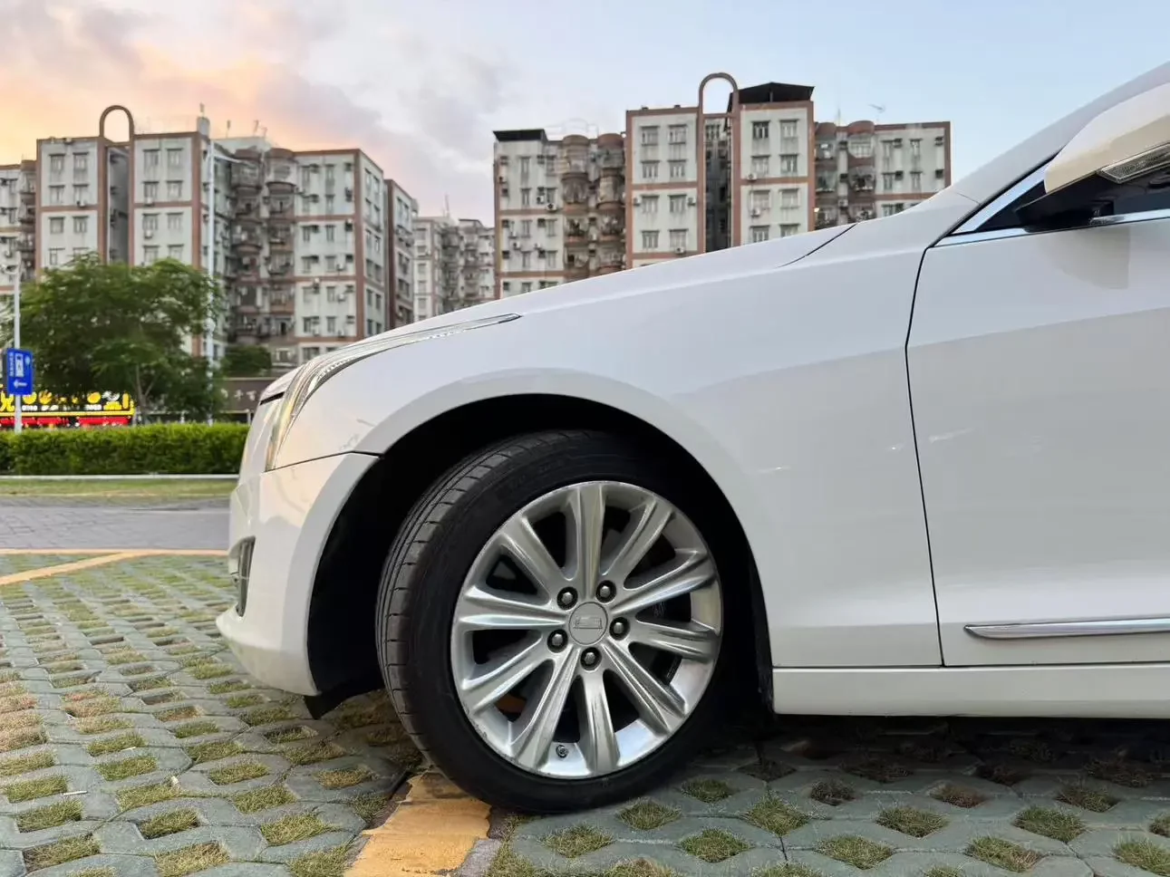 Cadillac ATS-L