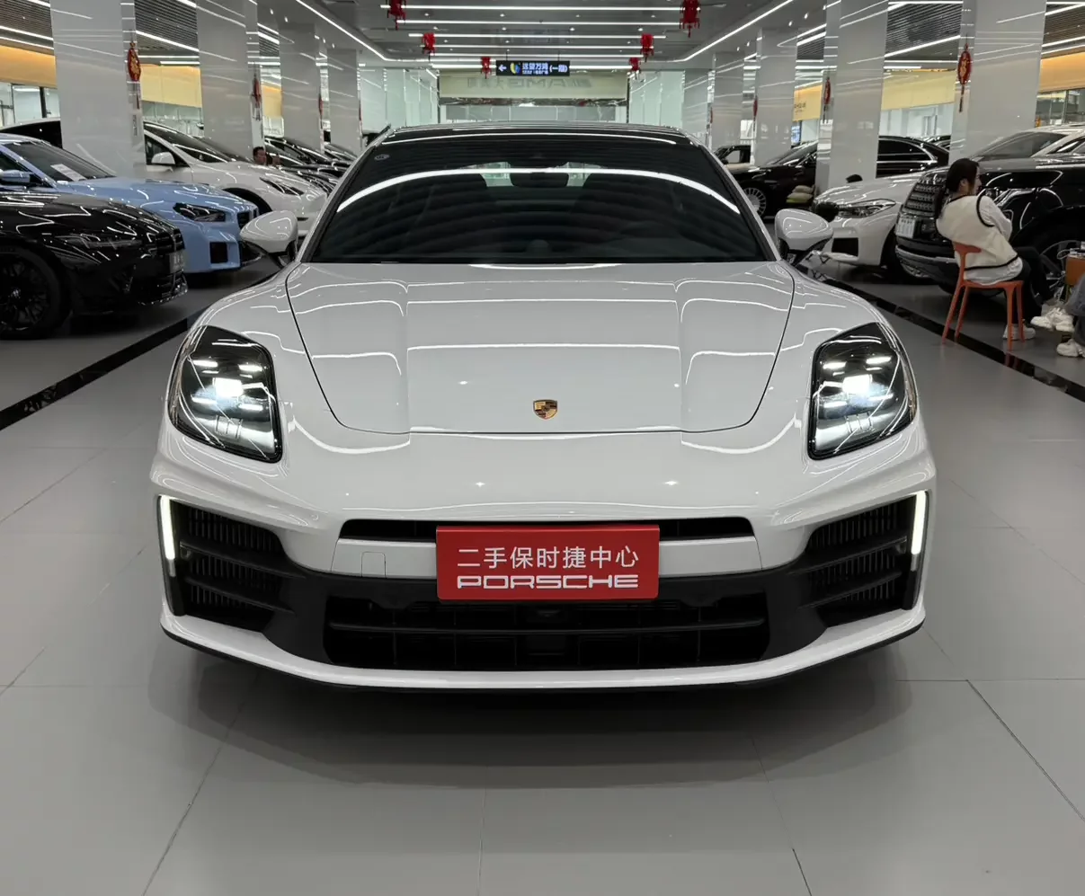 Porsche Panamera  из Китая
