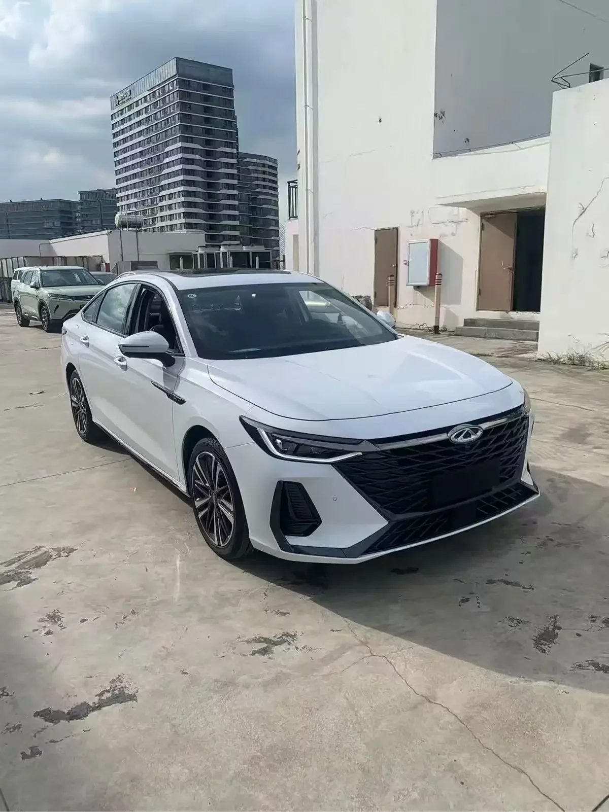 Chery Arrizo 8