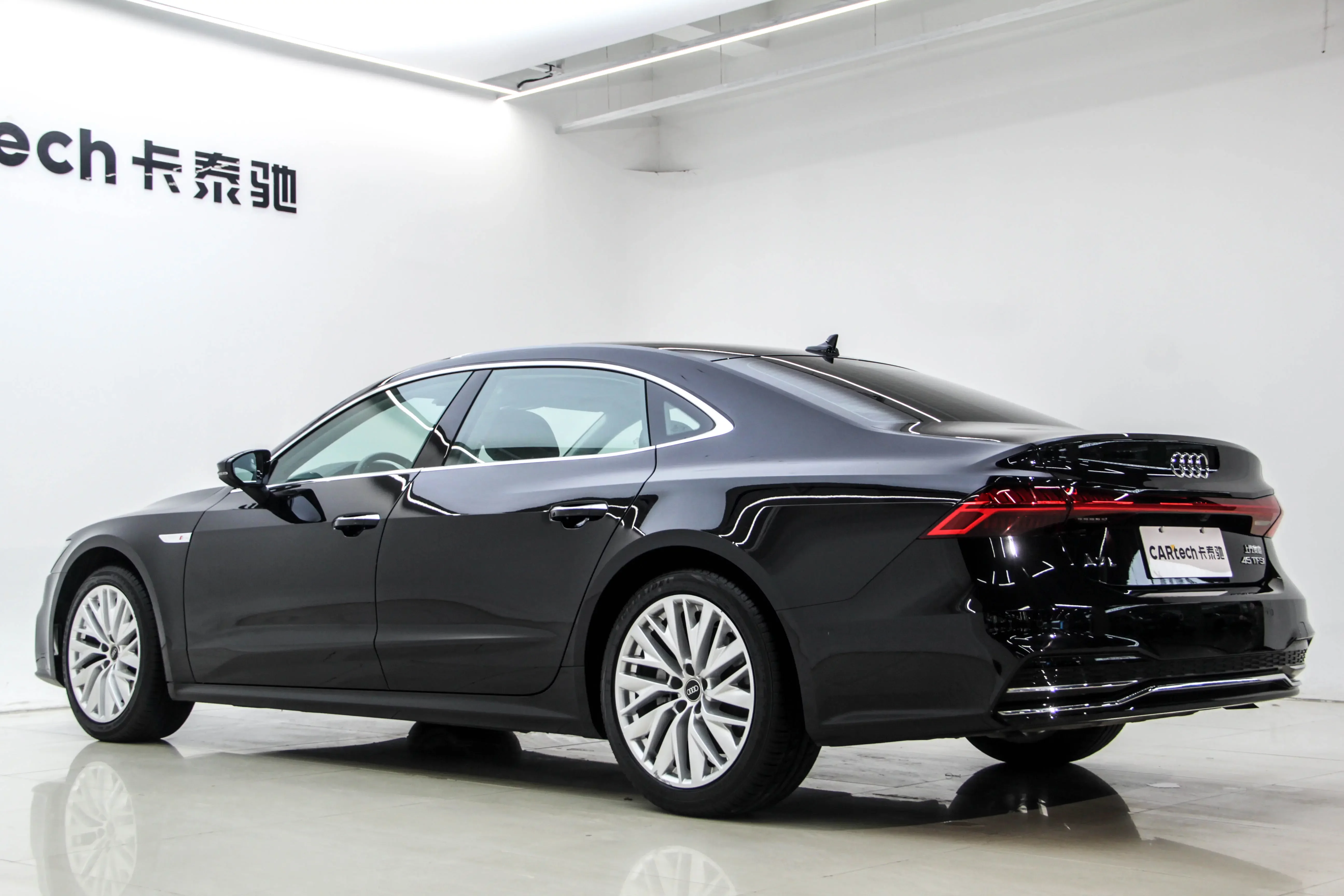Audi A7L