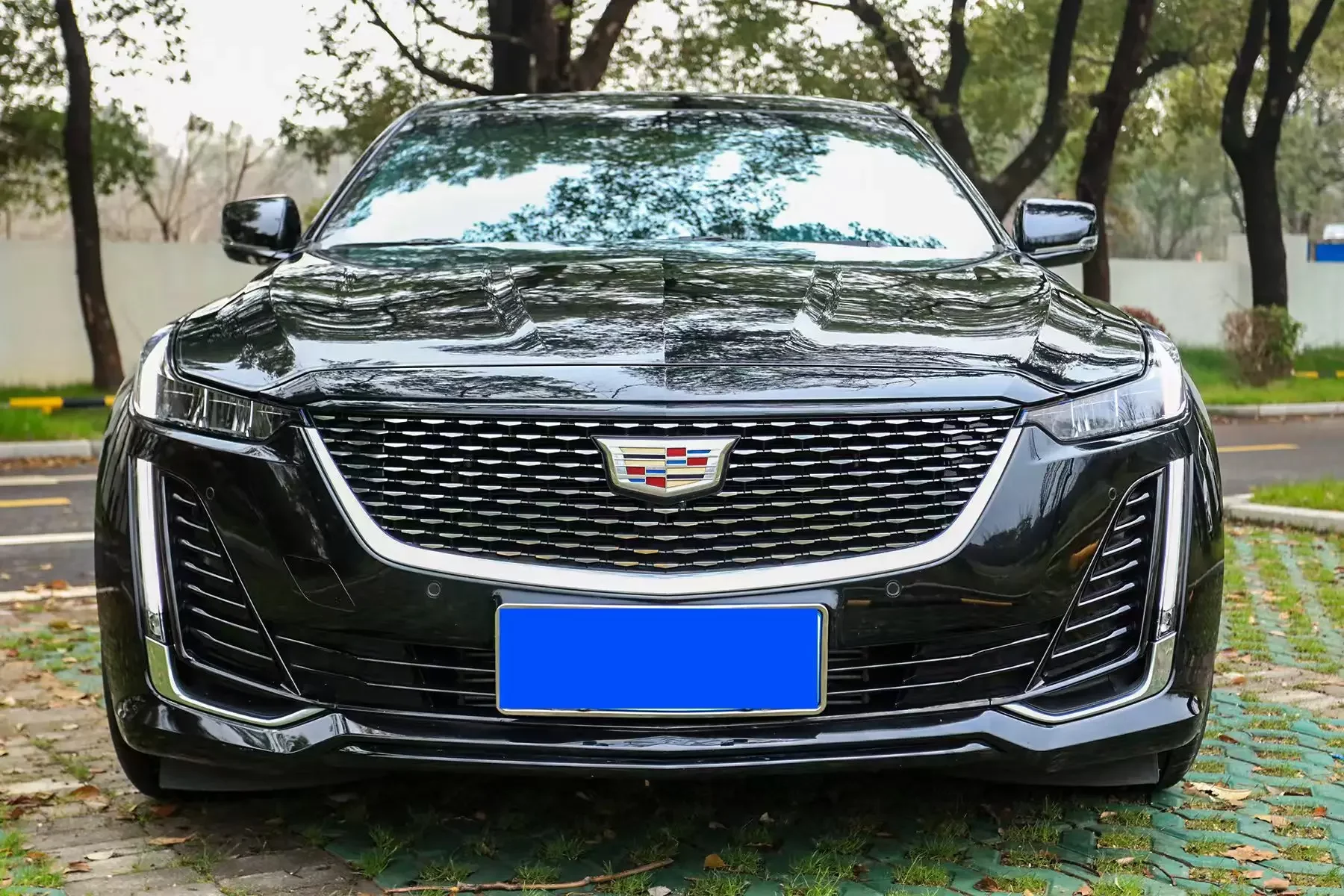 Cadillac CT5  из Китая