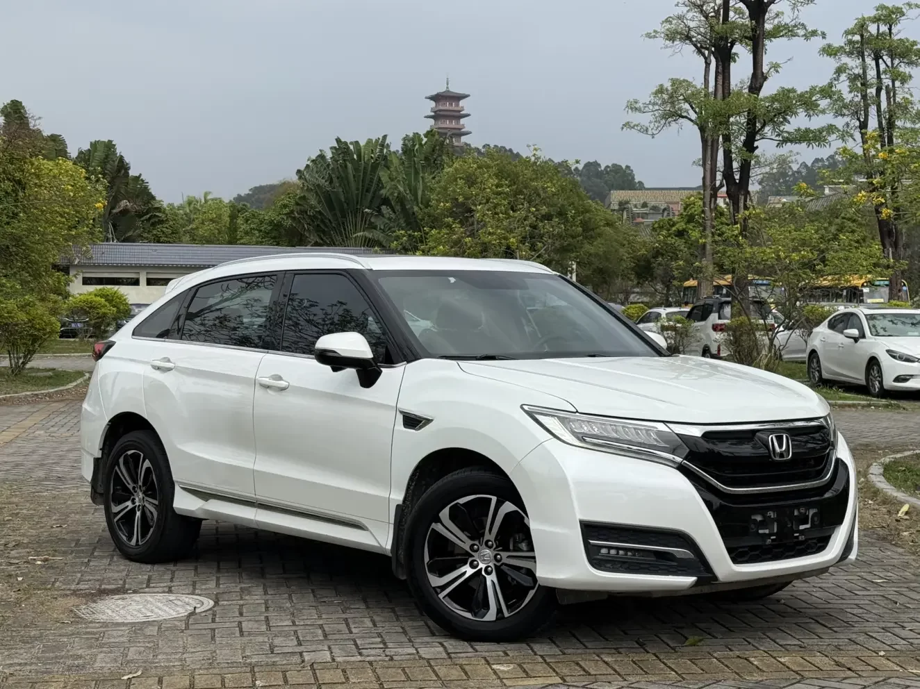 Honda UR-V