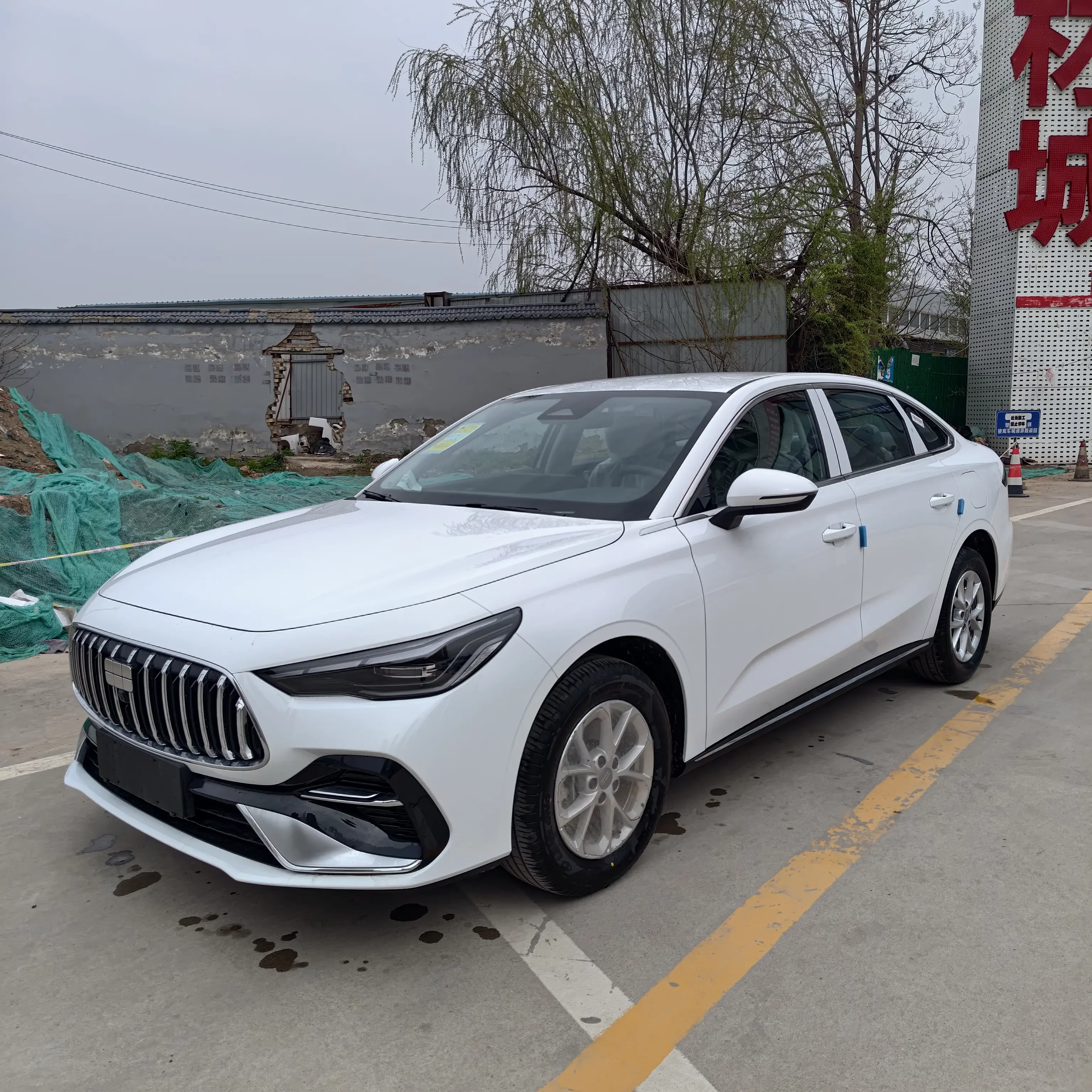 Geely Galaxy Star 6