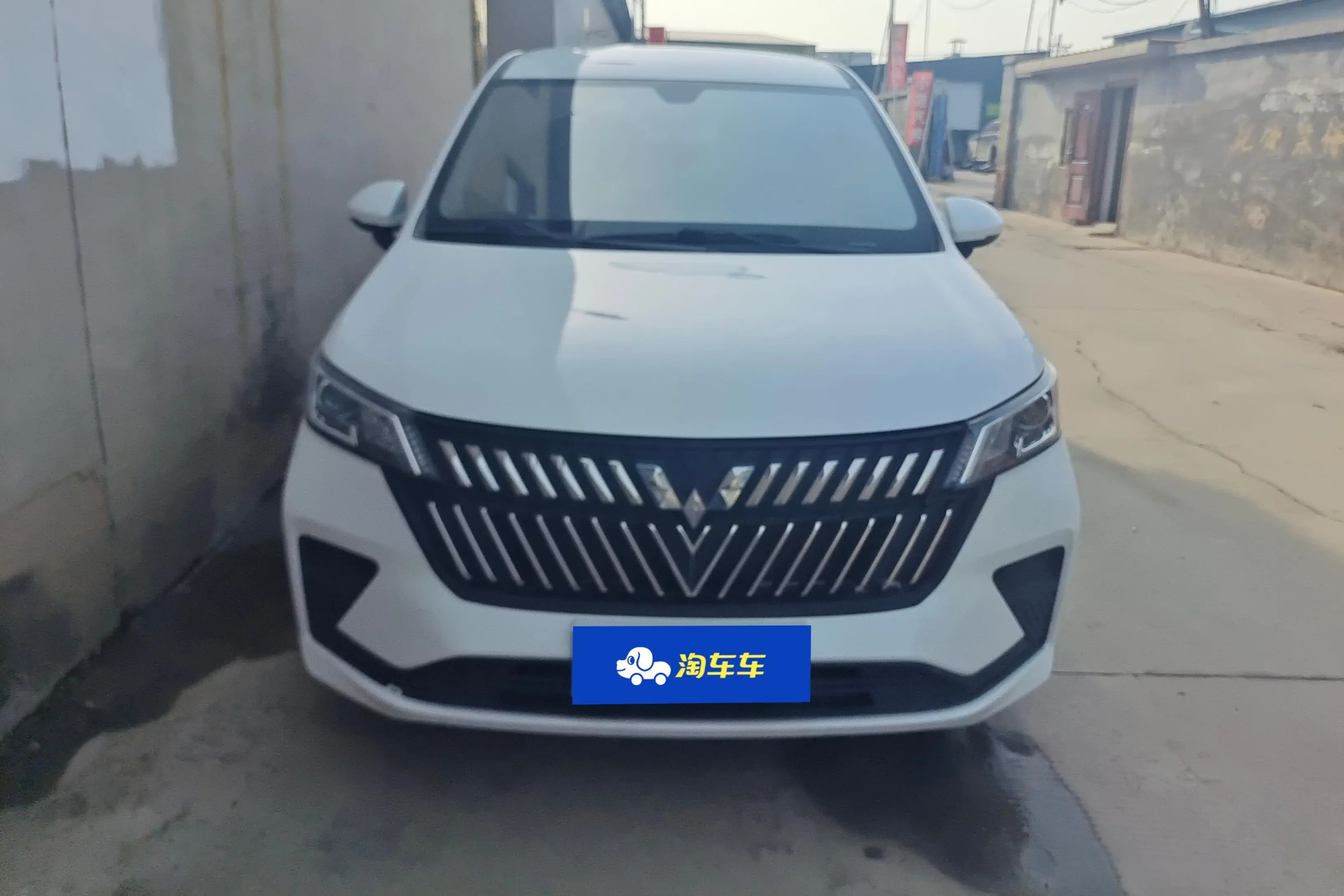 Wuling Jiachen