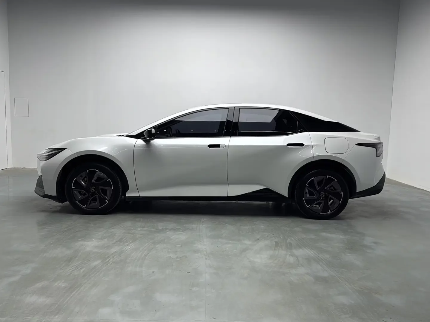 Toyota bZ3