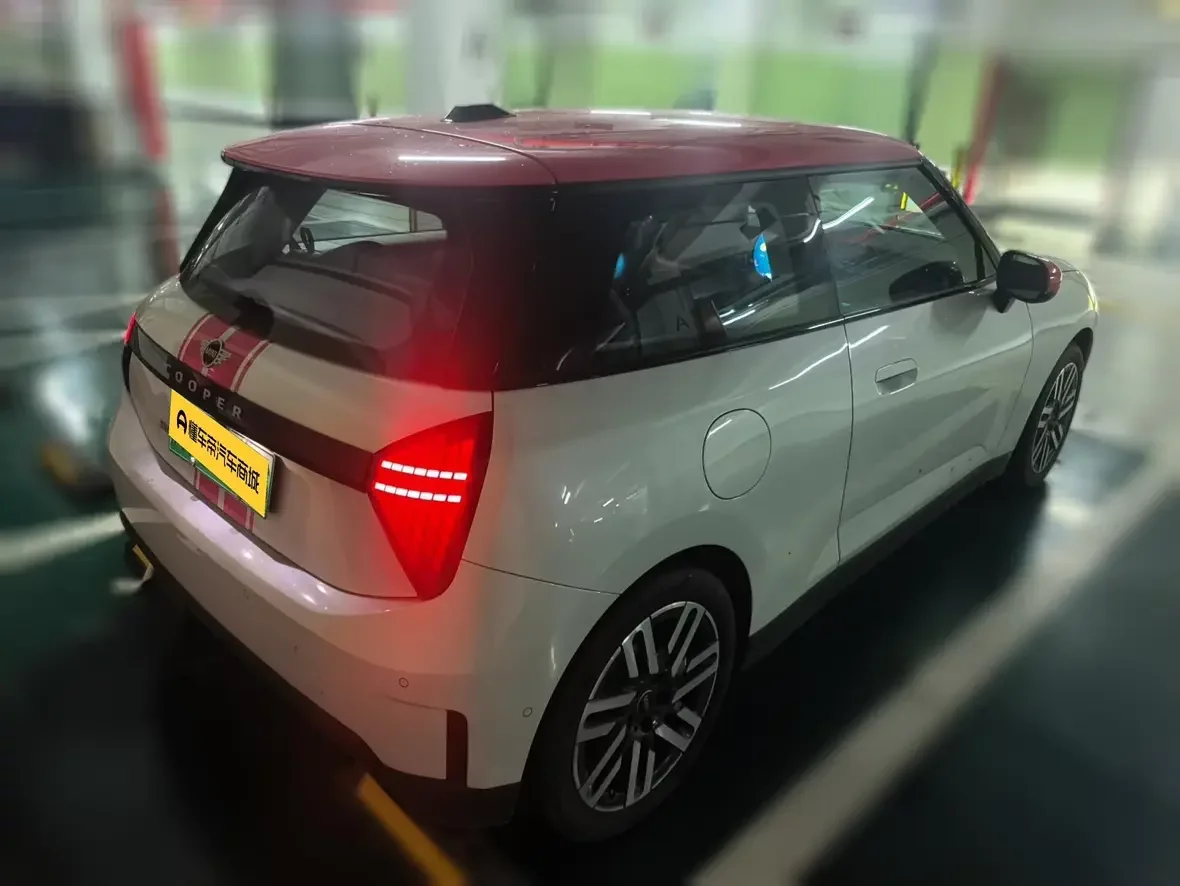 MINI ELECTRIC  COOPER