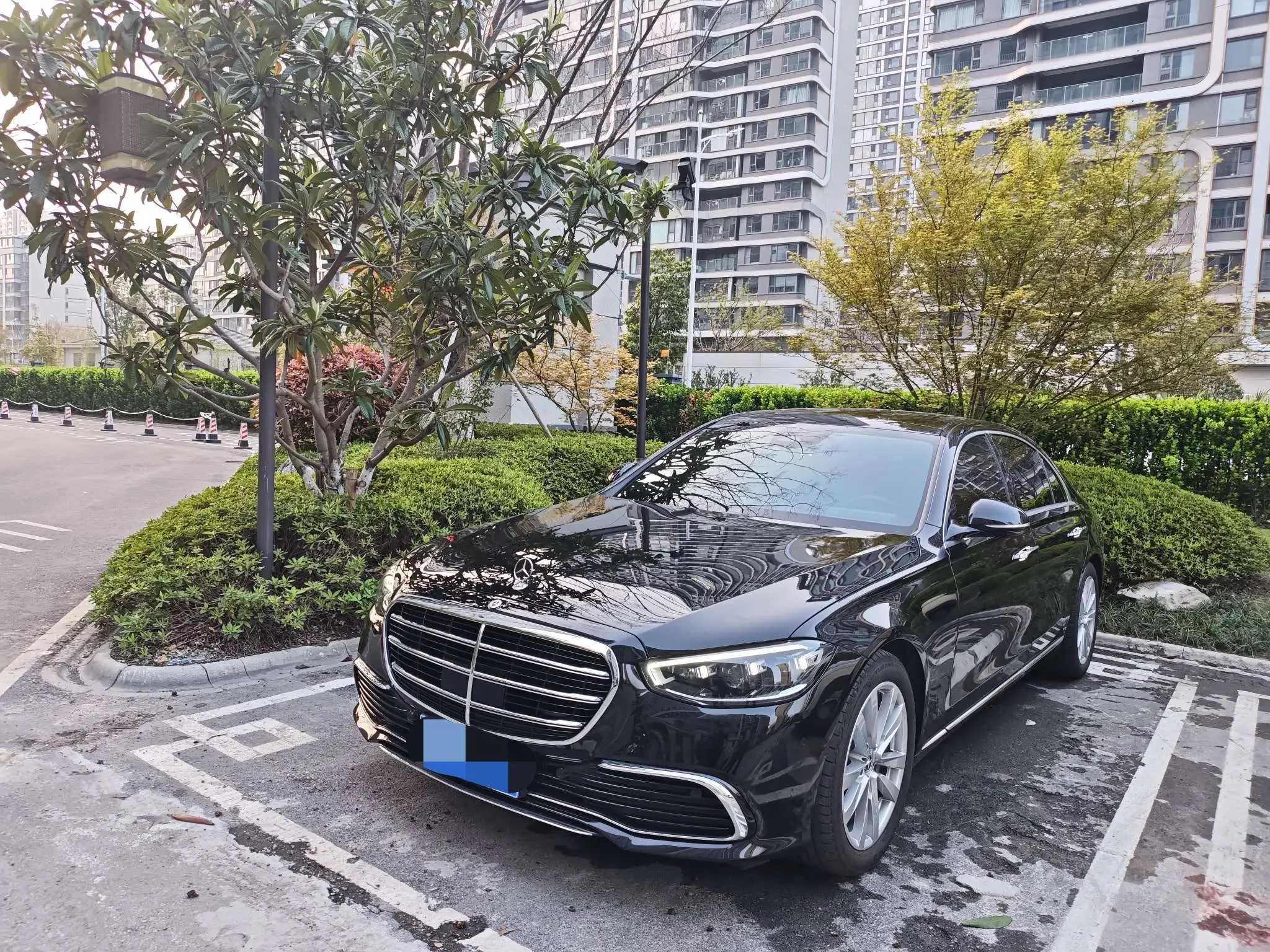 Mercedes-Benz S Class