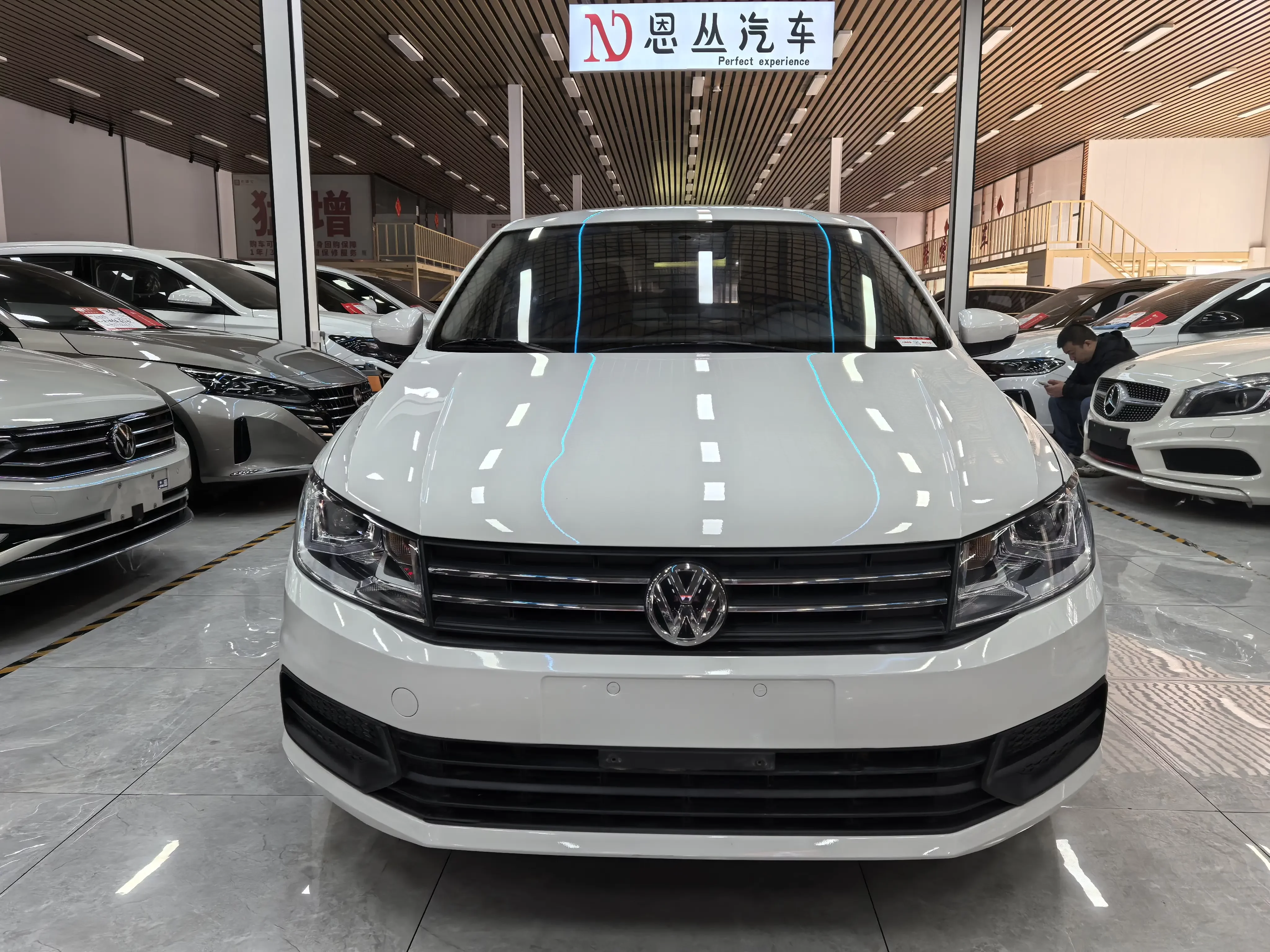 Volkswagen Santana  из Китая